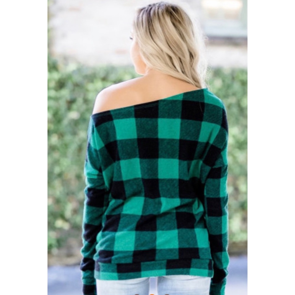💚⚠️ 1 XXL LEFT•Green & Black Buffalo Plaid Top - Picture 2 of 5